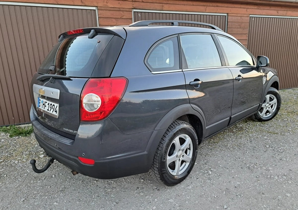 Chevrolet Captiva cena 22200 przebieg: 177200, rok produkcji 2008 z Września małe 742